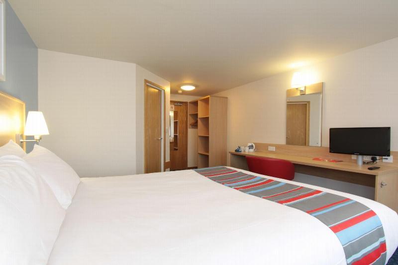 แทรเวลลอดจ์ ดันดี สแตรทมอร์ อเวนิว Hotel ภายนอก รูปภาพ